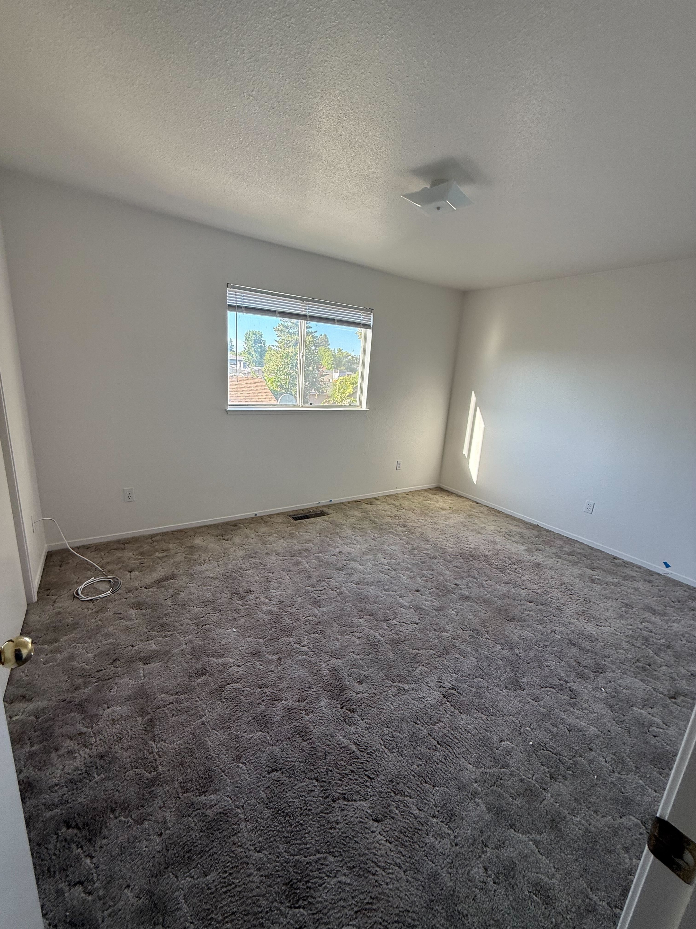 3402 Roanoke Court - 3436